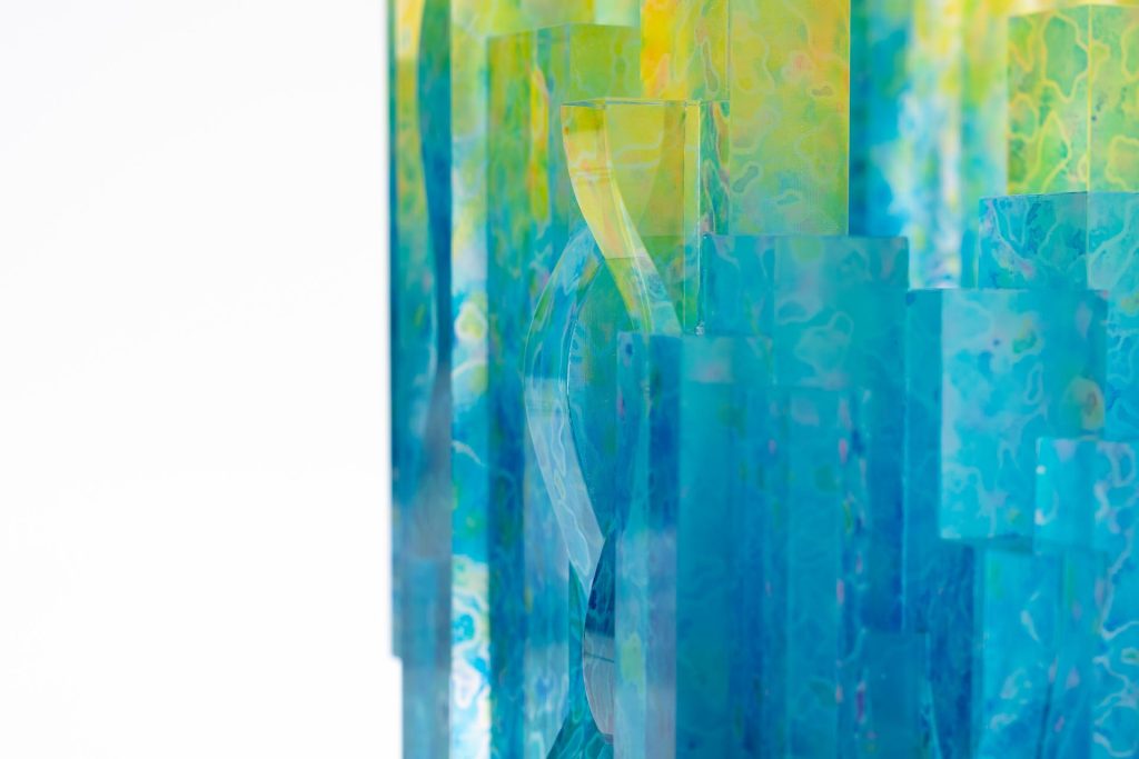 黄緑翠青晶曲石鏡華 三尾瑠璃